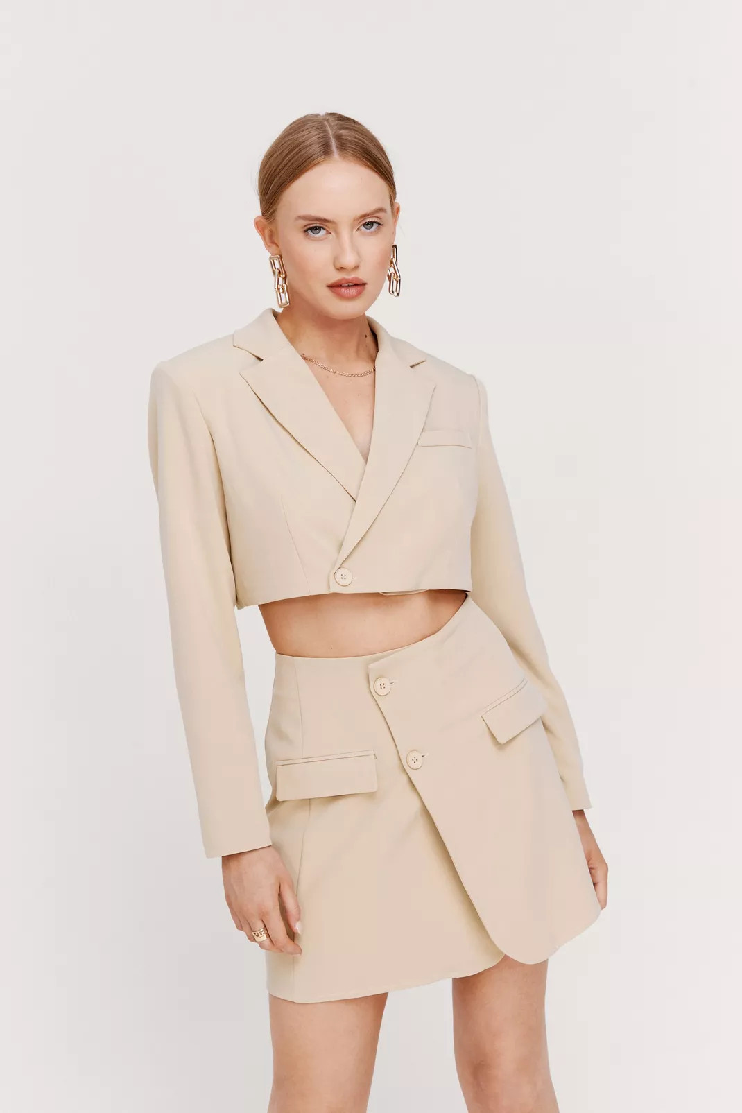 Shoulder Pad Cropped Tailored Blazer | NastyGal (FR)