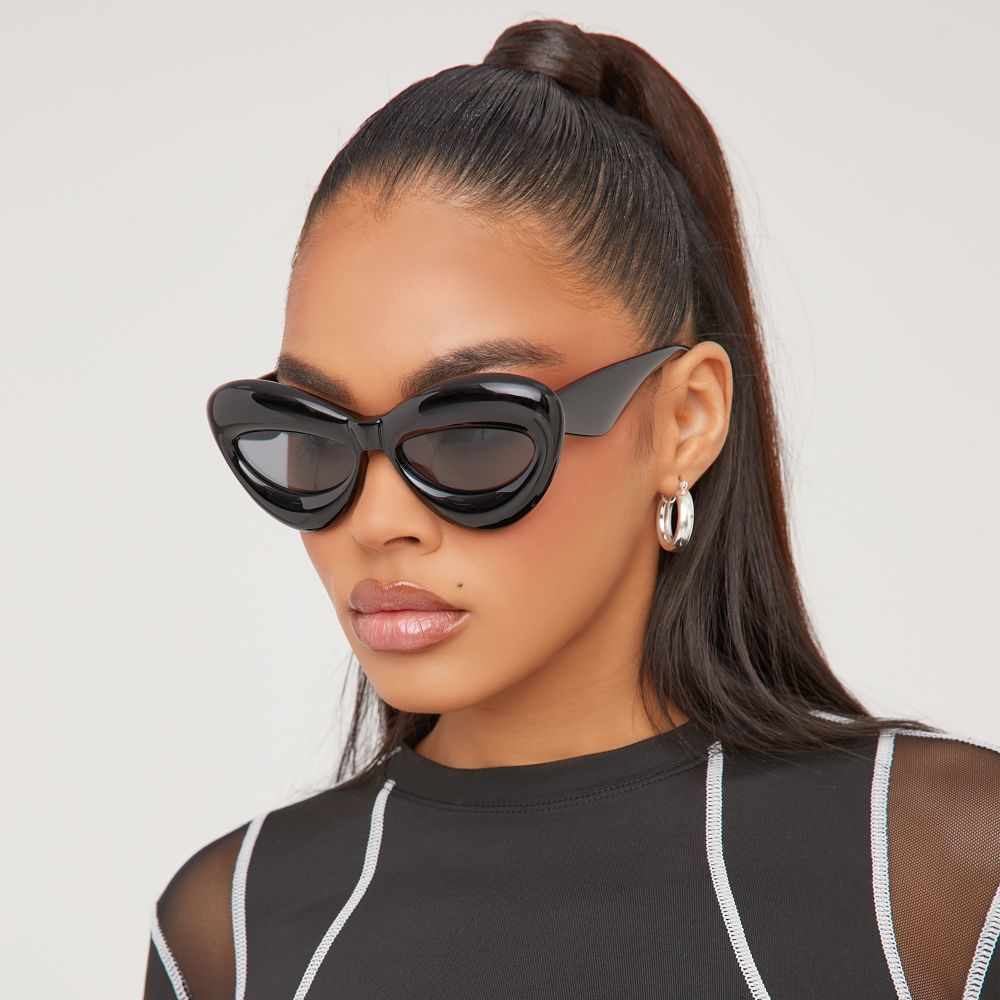 Thick Frame Round Shaped Sunglasses In Black | Ego Shoes (UK)