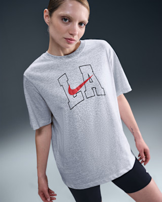 Sustainable MaterialsNike Sportswear EssentialWomen's T-Shirt | Nike (US)