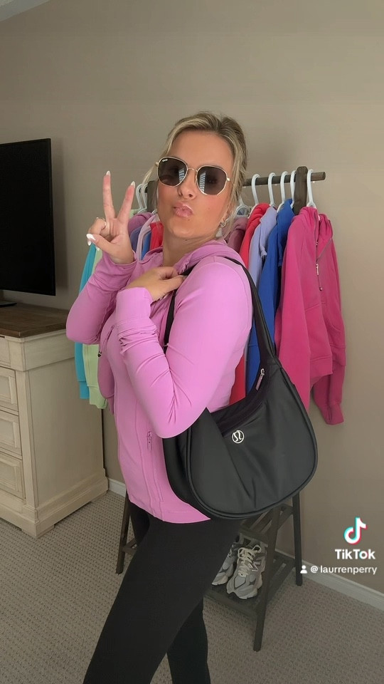 the perfect black bag 🖤

#LTKGiftGuide #LTKitbag #LTKstyletip