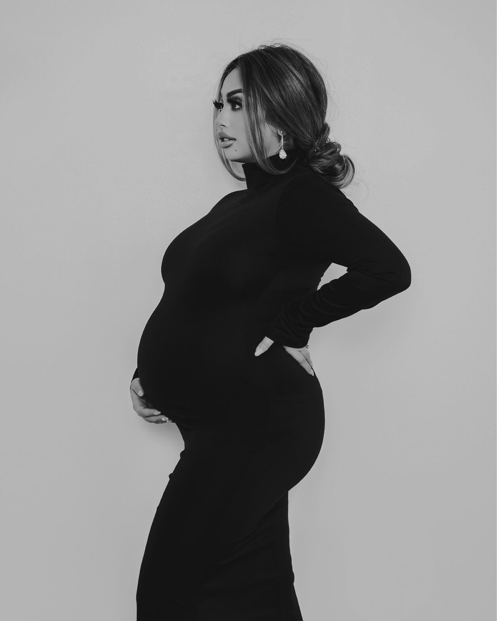Classy Black Maternity Dress 🖤

#LTKbump #LTKU