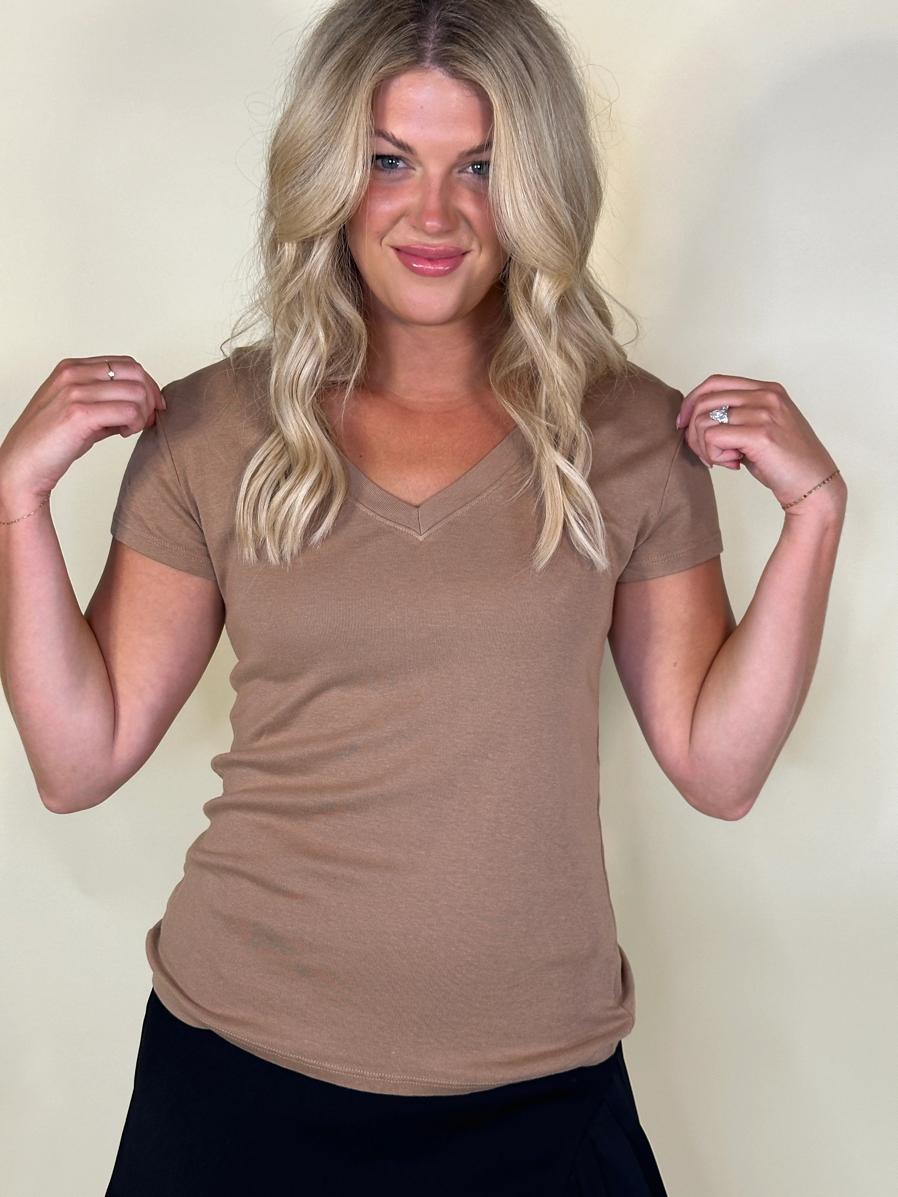 Everyday Clutch Tee | Ardire Collection