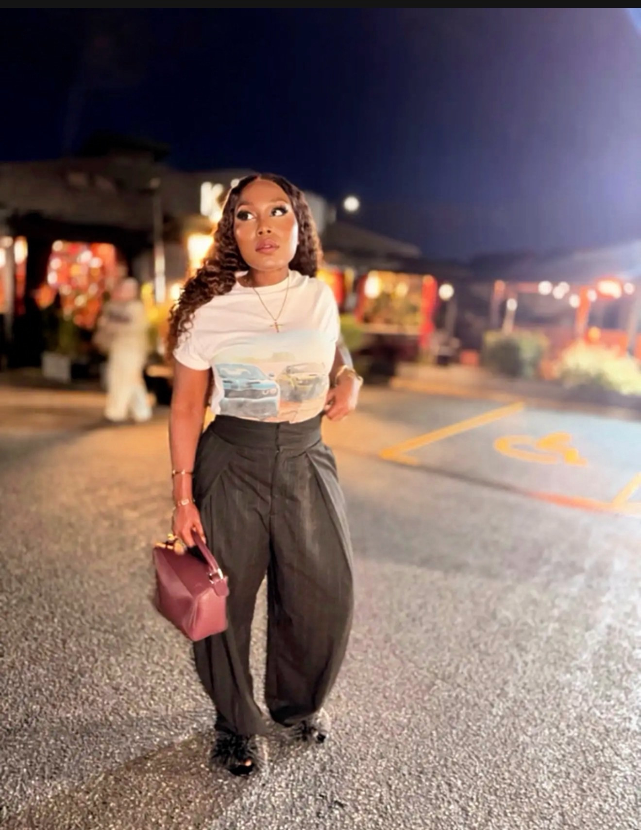 Date night at @karaessex 

Soft lights, good music, and that calm energy that makes you forget everything else for a minute. Took a few (okay, a lot) of pictures☺️, but it’s even better in real life.

Wearing my barrel pants from @zara and somehow they matched the whole Kara’s Lounge vibe

This one lingers… more Kara’s Lounge content on the way.

#LTKspring #LTKuk #LTKxAFSale