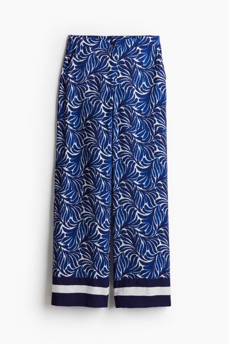 Blue patterned pants 

#LTKSeasonal #LTKfindsunder50 #LTKstyletip