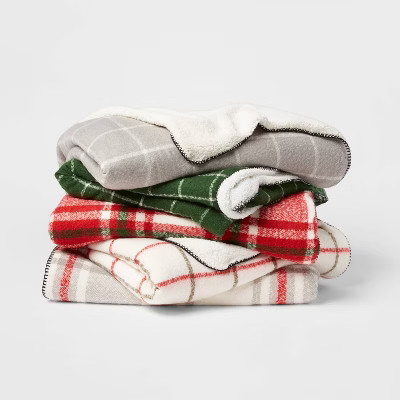 Full/Queen Holiday Print Bed Blanket - Threshold™ | Target