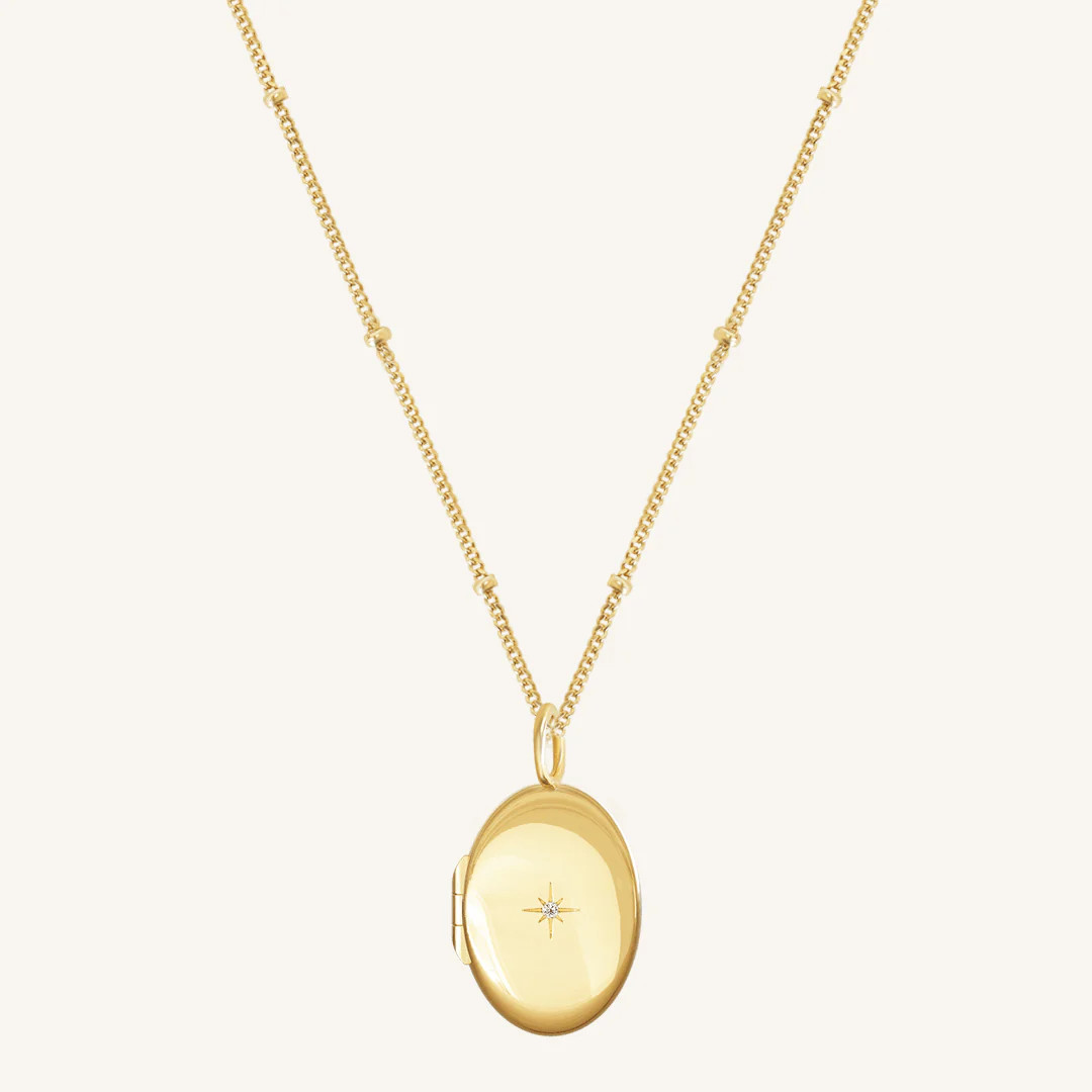 Oval Photo Locket Necklace | Francesca Jewellery
