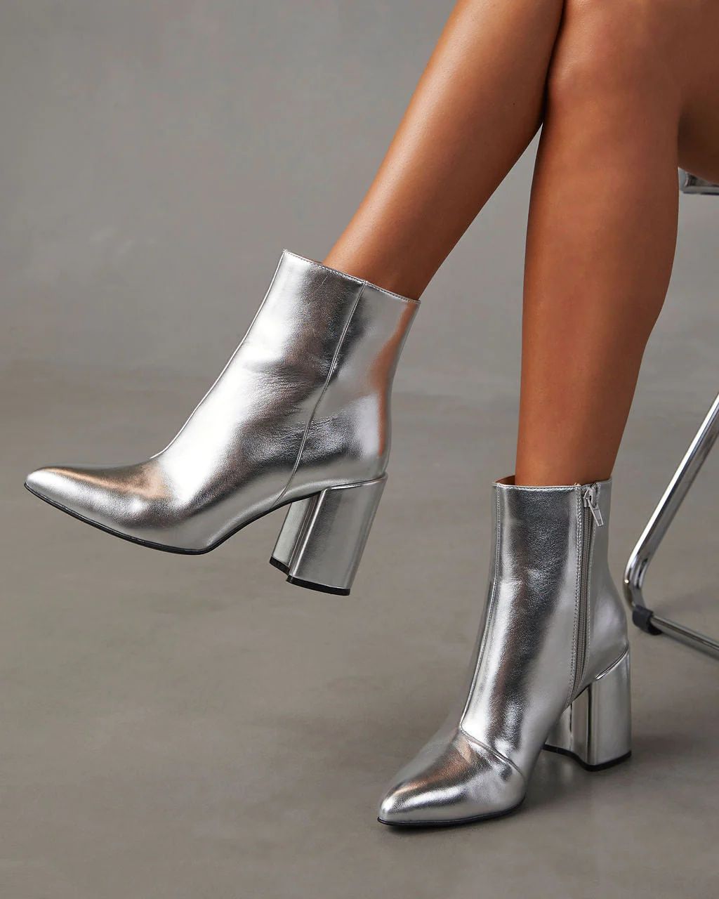 Anara Ankle Boots | VICI Collection