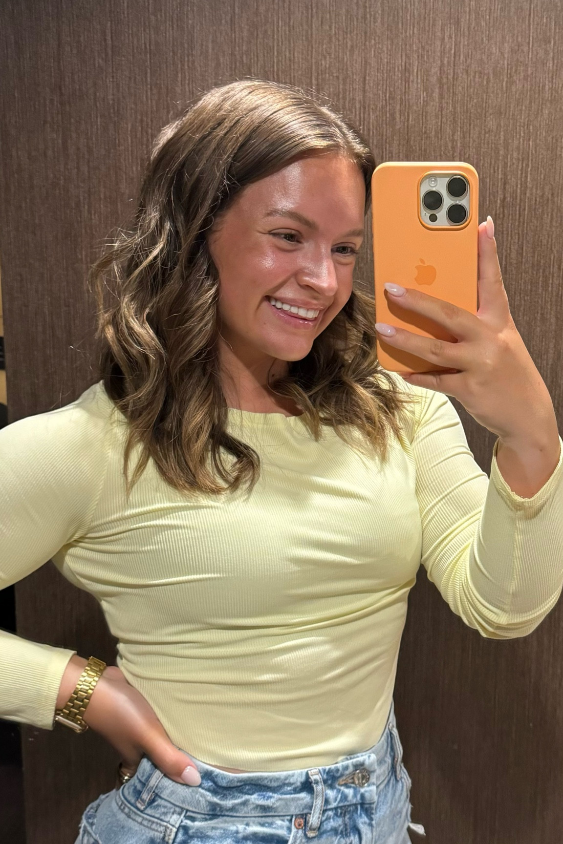 two fav GLOW products — I have zero makeup on here, just these two products 🤝