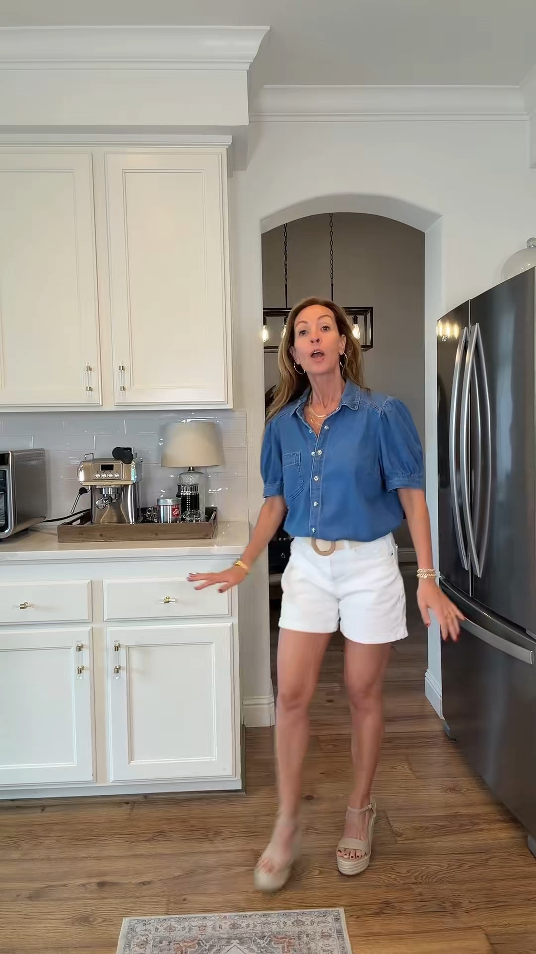 So chic and versatile for styling! 

 