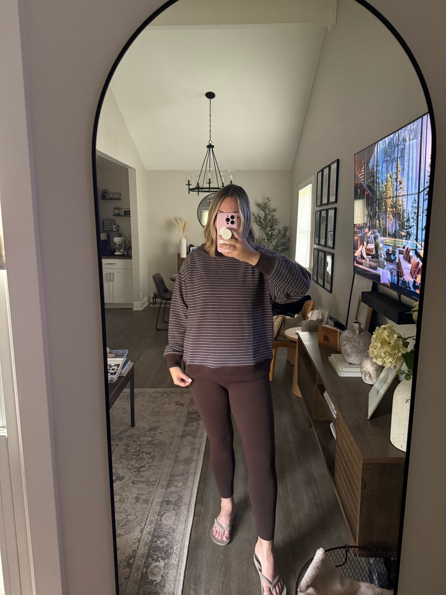 Love this brown sweatshirt / leggings set for fall! 
@abercrombie 
Abercrombie sale outfit, active set, lounge set, fall lounge set, matching set

#LTKSaleAlert #LTKootd #LTKActive