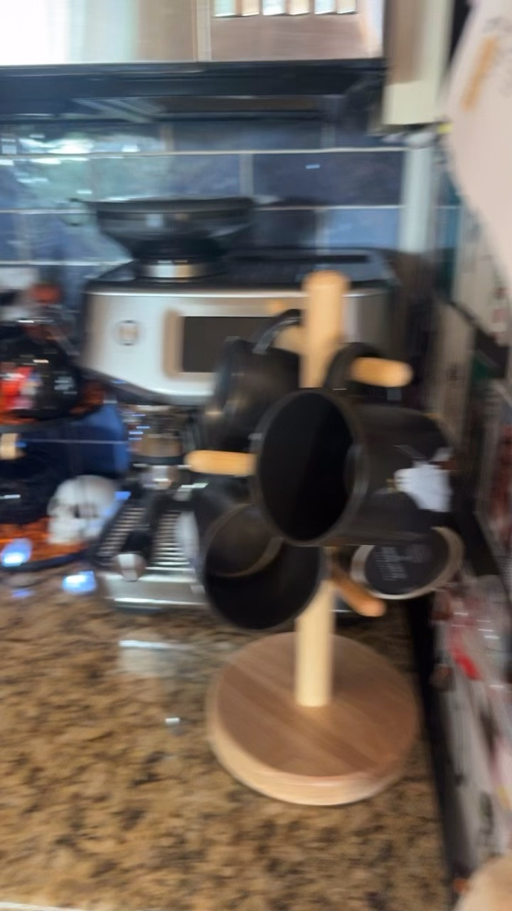 Video 3 of the tour of my Halloween Home Decor!

#halloweendecor #halloween #halloweenhomedecor #raedunnhalloween #farmhousehalloween #targethalloween #potterybarnhalloween #amazonhalloween #halloween2026 #raedunnhalloween #raedunn