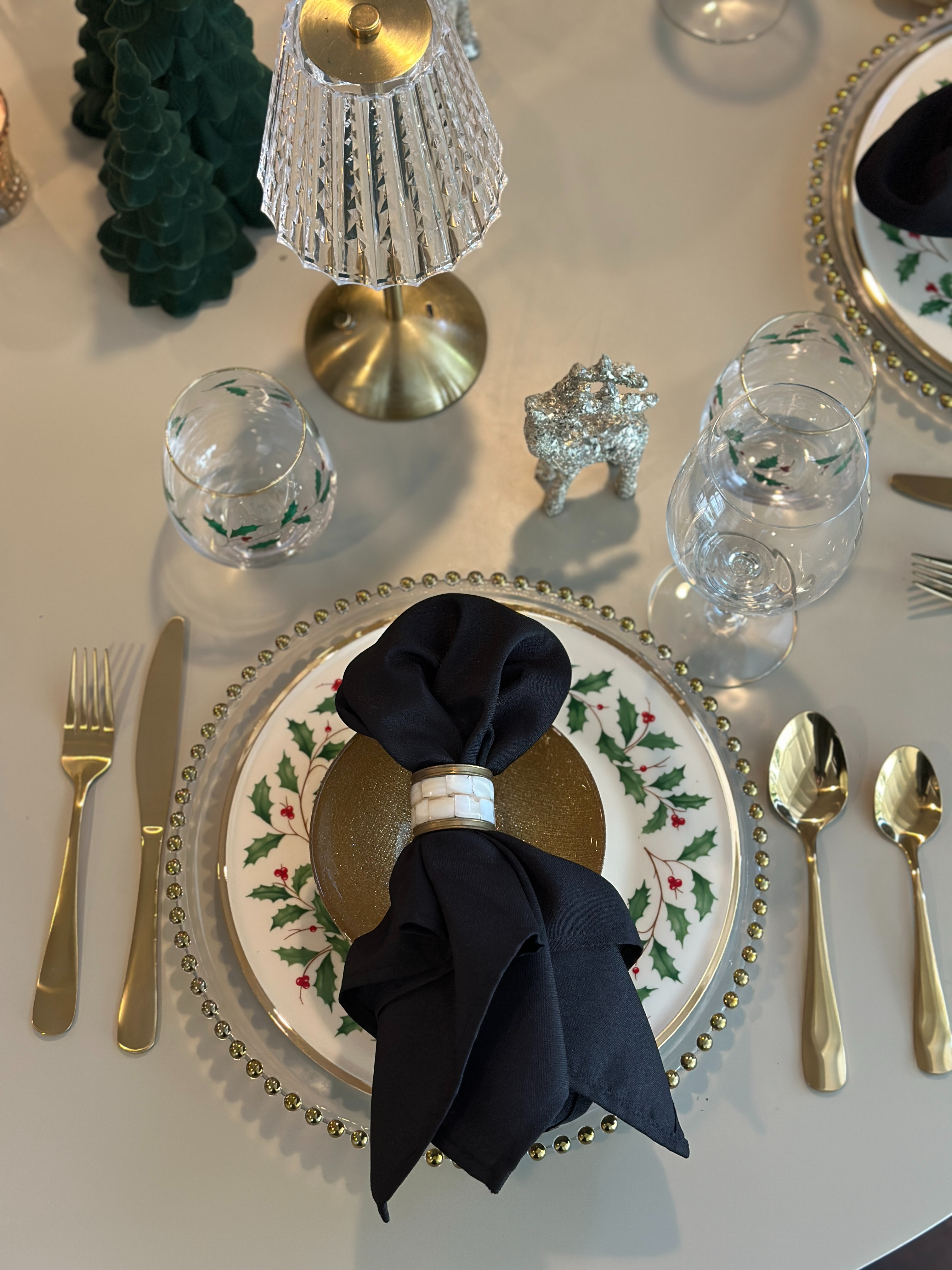 How to build the perfect holiday table with seasonal staples from Wayfair #ad #WayfairPartner #OnlyatWayfair #PaidLink 

 #LTKHoliday #LTKSeasonal #LTKHome