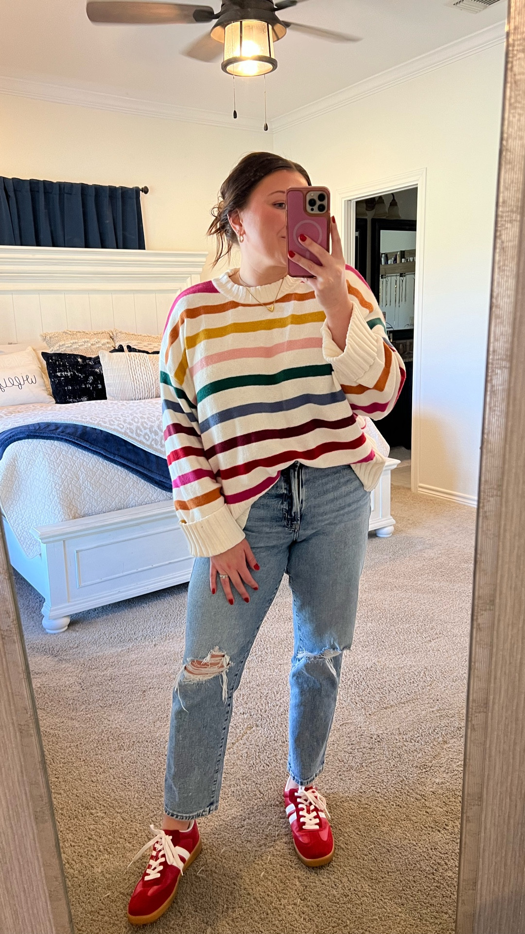 @Gap x @Sam’s Club and @Old Navy for the win today! #sweater #sweaterweather #samsclub #momjeansoutfit #stripedsweater 

#LTKSeasonal #LTKmomlife #LTKMidsize