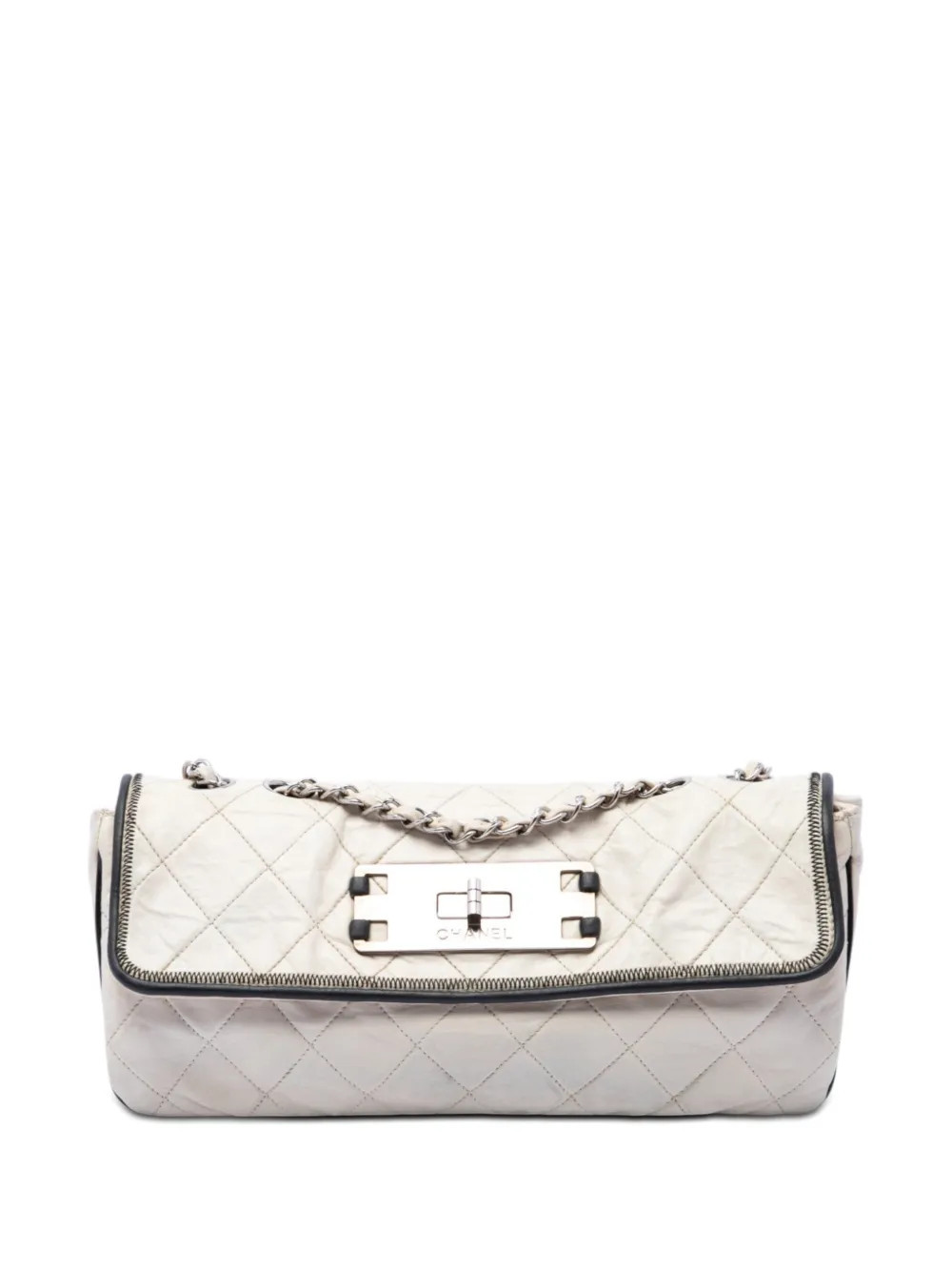CHANEL Pre-Owned 2008-2009 Quilted Lambskin East West Mademoiselle Flap shoulder bag - White | Farfetch Global