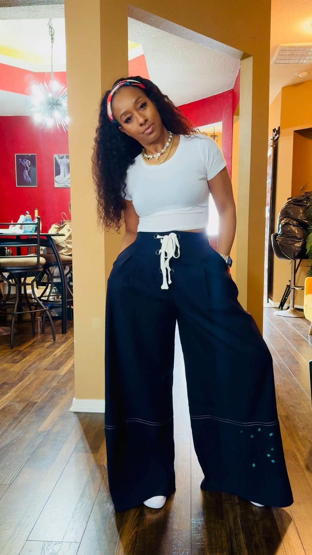 Wide leg pants for the win! These are so comfortable! 

#LTKStyleTip #LTKVideo #LTKFindsUnder100