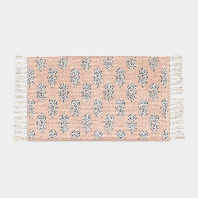 Spring Flowers Scatter Accent Rug Pink/White - Threshold™ | Target