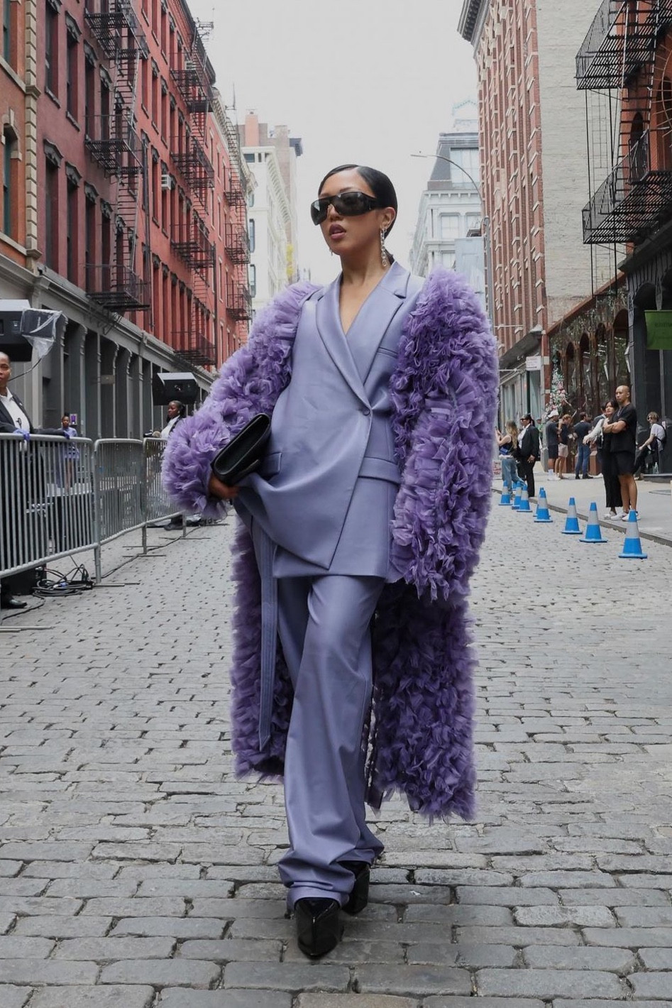 first nyfw fit for this trip! 💜

 ** im more of a sustainable shopper nowadays however I still wear old clothes from brands that I no longer support. I will cont to post the exact item even if it’s from fast fashion brands bc I understand that price point is a necessity for some, however will also link a similar, more sustainable option as well **

#LTKstyletip