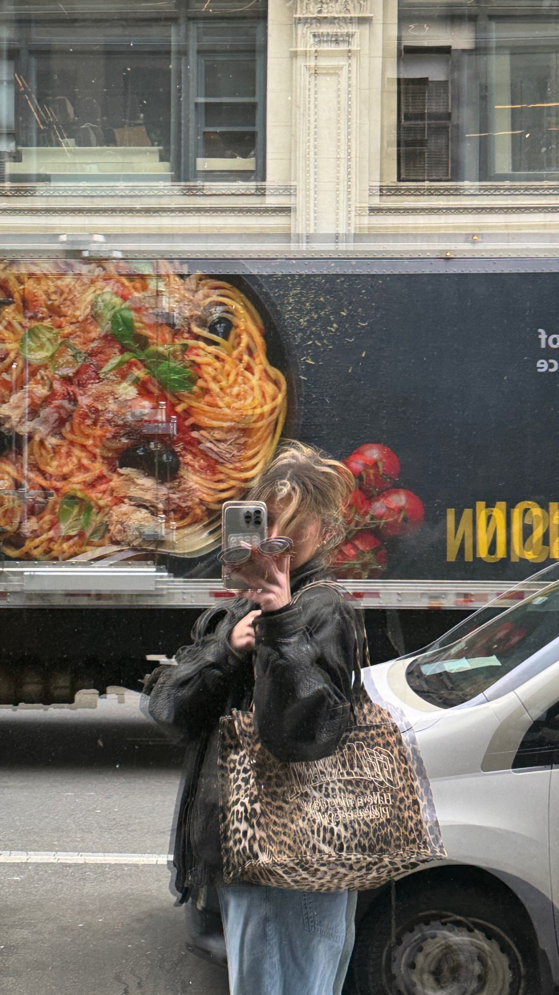 One of my favorite tote bags ever🐆

Tote bags, cheetah print, fashion finds , trendy accessories, casual outfit inspo, preppy street style, travel outfit, work tote bag

#LTKStyleTip #LTKTravel #LTKItBag