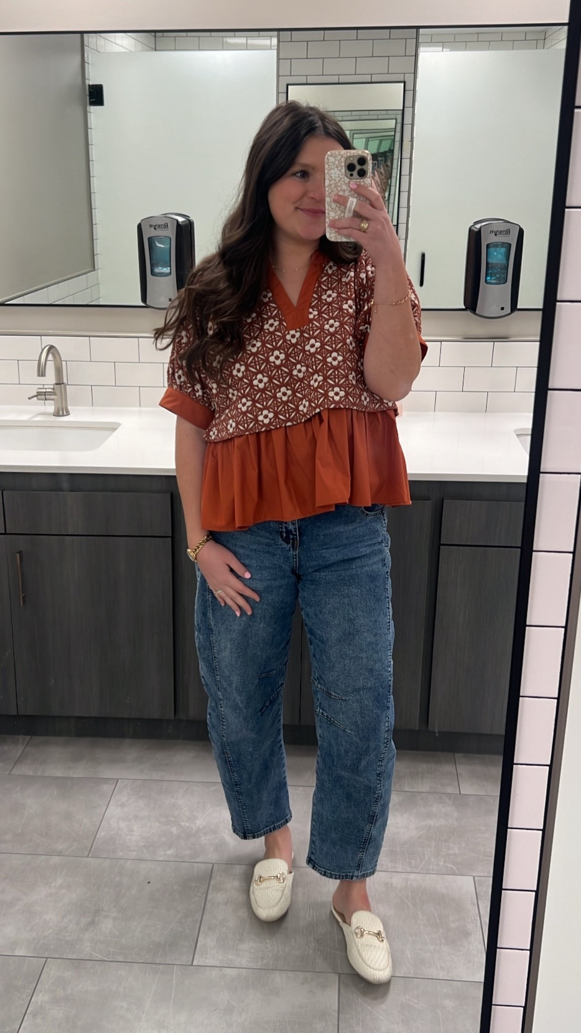 Can’t stop won’t stop wearing these $29 jeans. They are seriously so comfy and stretchy. Grab them while they’re on sale. 

Mom style / mom workwear / working mom / mom fashion / mom jeans / Amazon fashion / Amazon jeans / barrel jeans / puff sleeve top / work outfit / spring outfit 

#LTKWorkwear #LTKmomlife #LTKootd