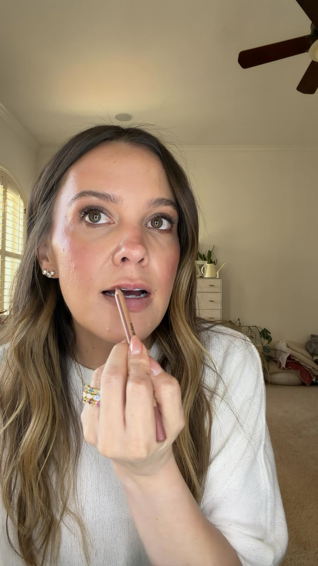 The prettiest lip combo on sale! shades: 

Liner: Anywhere Caffeine
Lipstick: Bob 
Gloss: 07