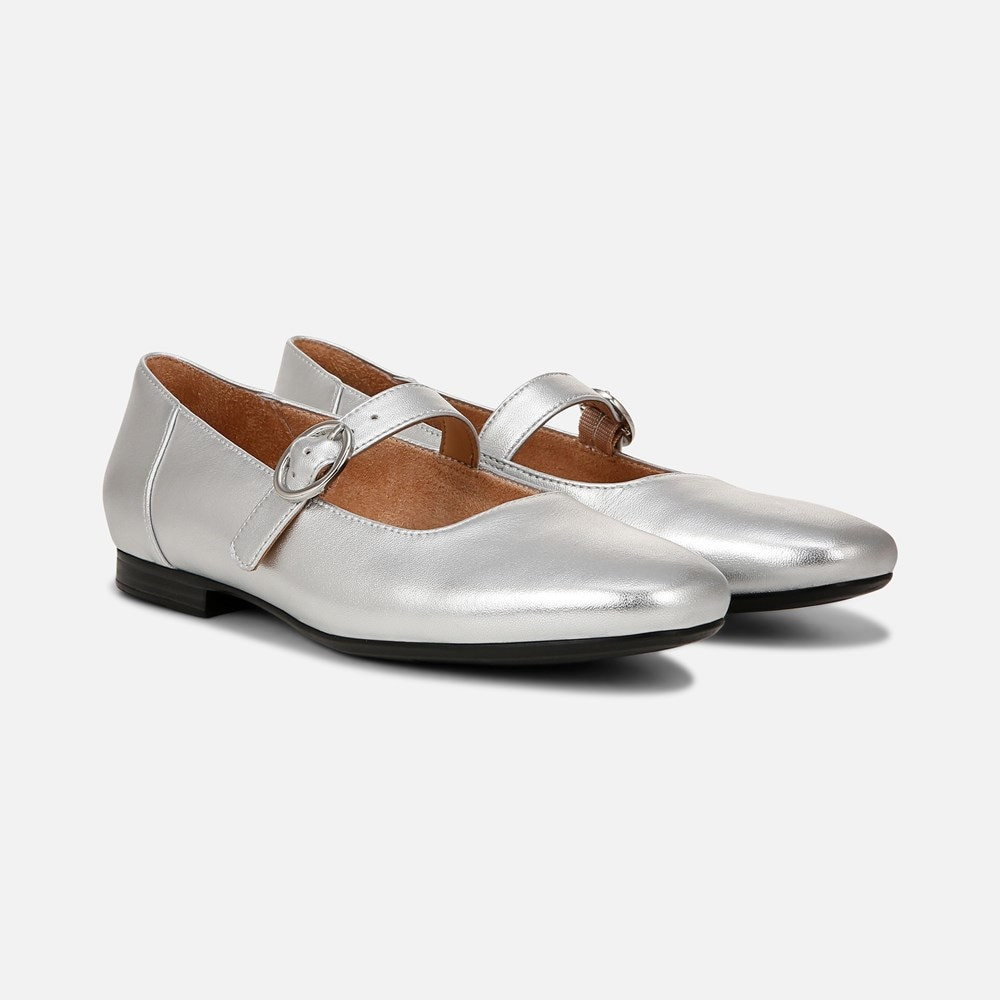 Kelly Mary Jane Flat | Naturalizer