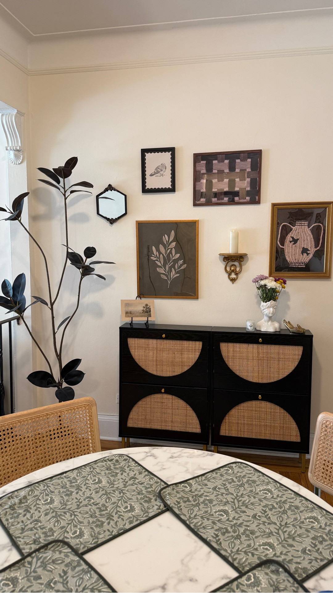 Apartment gallery wall completed! Thanks to the cutest pieces from @Etsy #ad #etsy #etsycreatorco 

#LTKHome