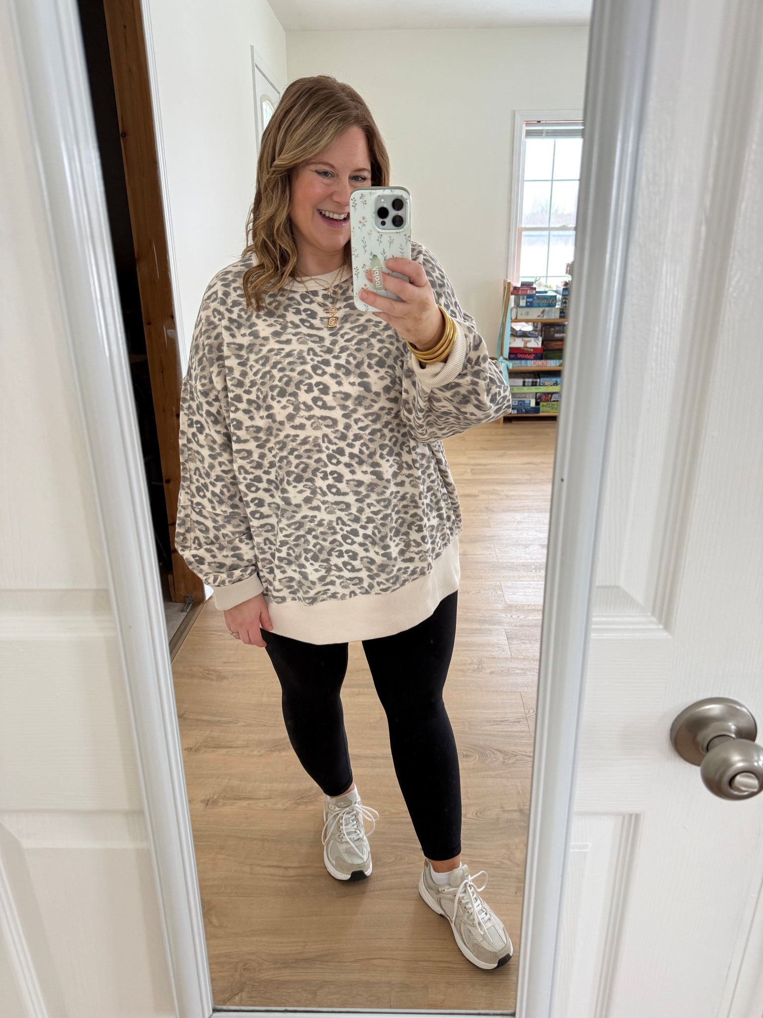 Everything at Aerie is 25% off today! 

Comfy mom outfit with leggings! Wearing a large in my Aerie sweatshirt and an XL petite in my Old Navy leggings (no front seam!)

#LTKMidsize #LTKBump #LTKSaleAlert