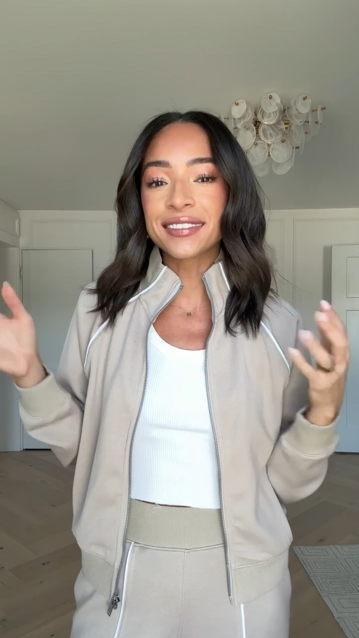 Spanx Air Essentials set is 40% OFF! My code NENAXSPANX stacks on top for extra 15% OFF! Wearing size S half-zip and size XS Tall pants - has pockets! 


Work from home outfit 
Loungewear
Comfy outfit 
Travel outfit 
Airport outfit 

#LTKSaleAlert #LTKTravel #LTKStyleTip