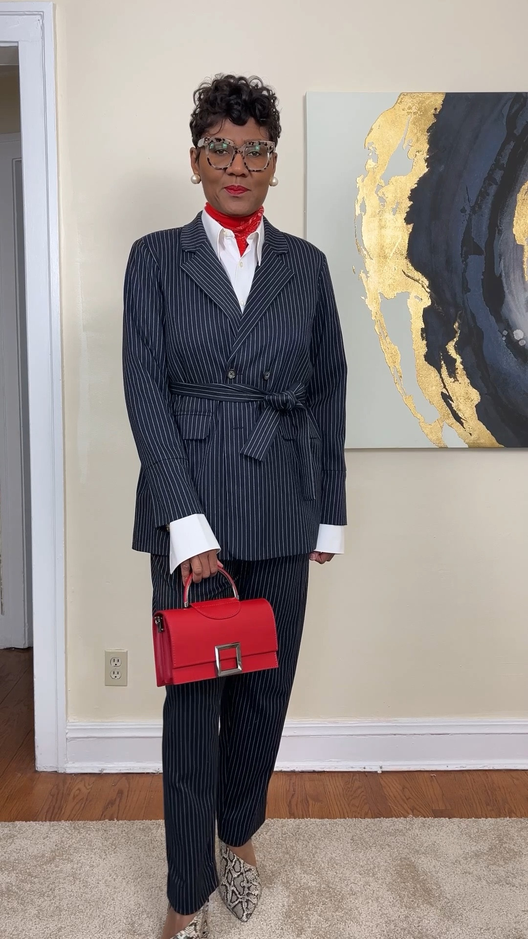 Fall Capsule Wardrobe is all you need from work to weekend. Check out these affordable options!

#LTKSaleAlert #LTKFindsUnder100 #LTKMidsize