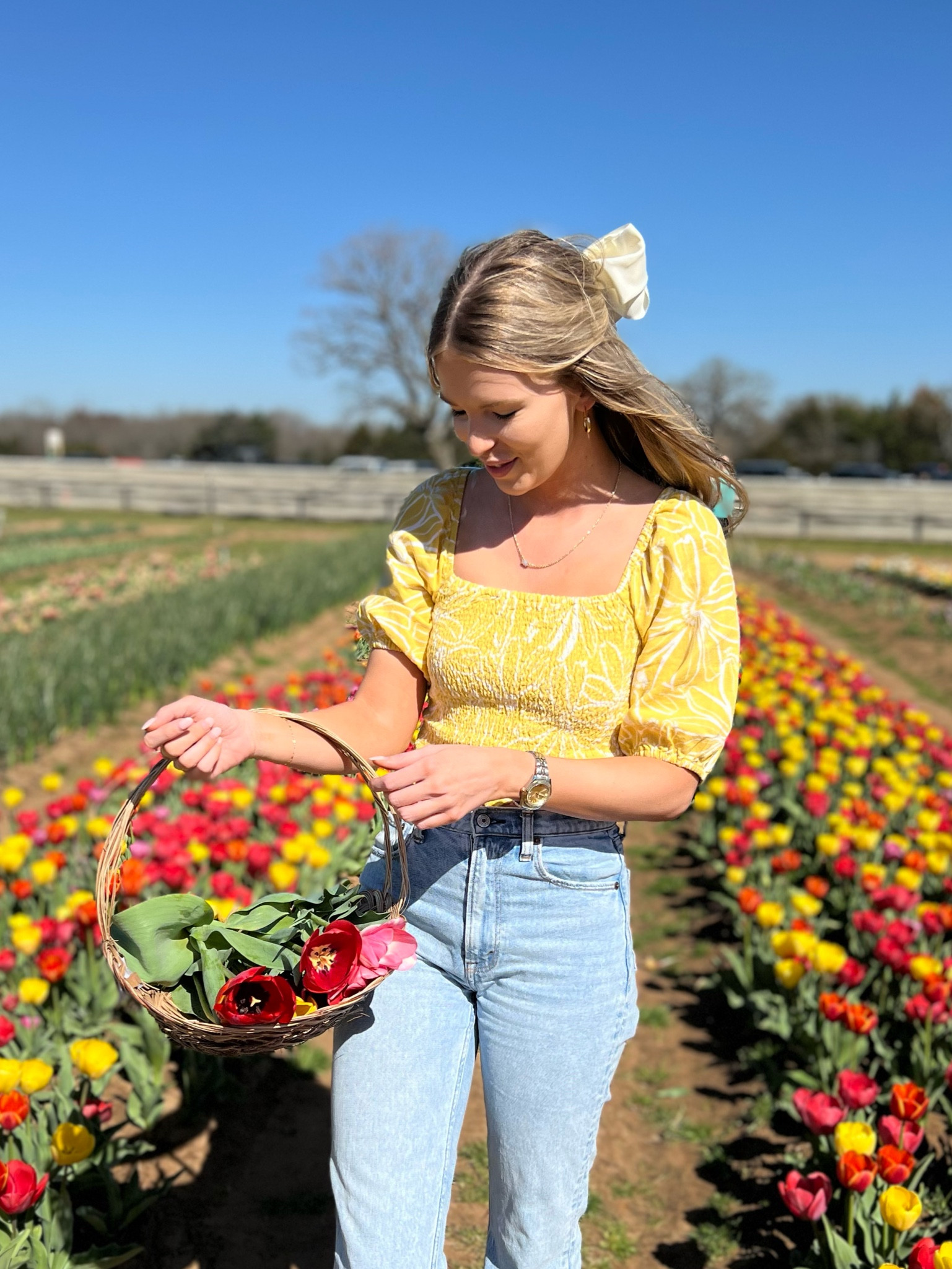 Summer outfit brunch outfit bows white bow Abercrombie target Abercrombie jeans 

#LTKstyletip #LTKshoecrush #LTKsalealert