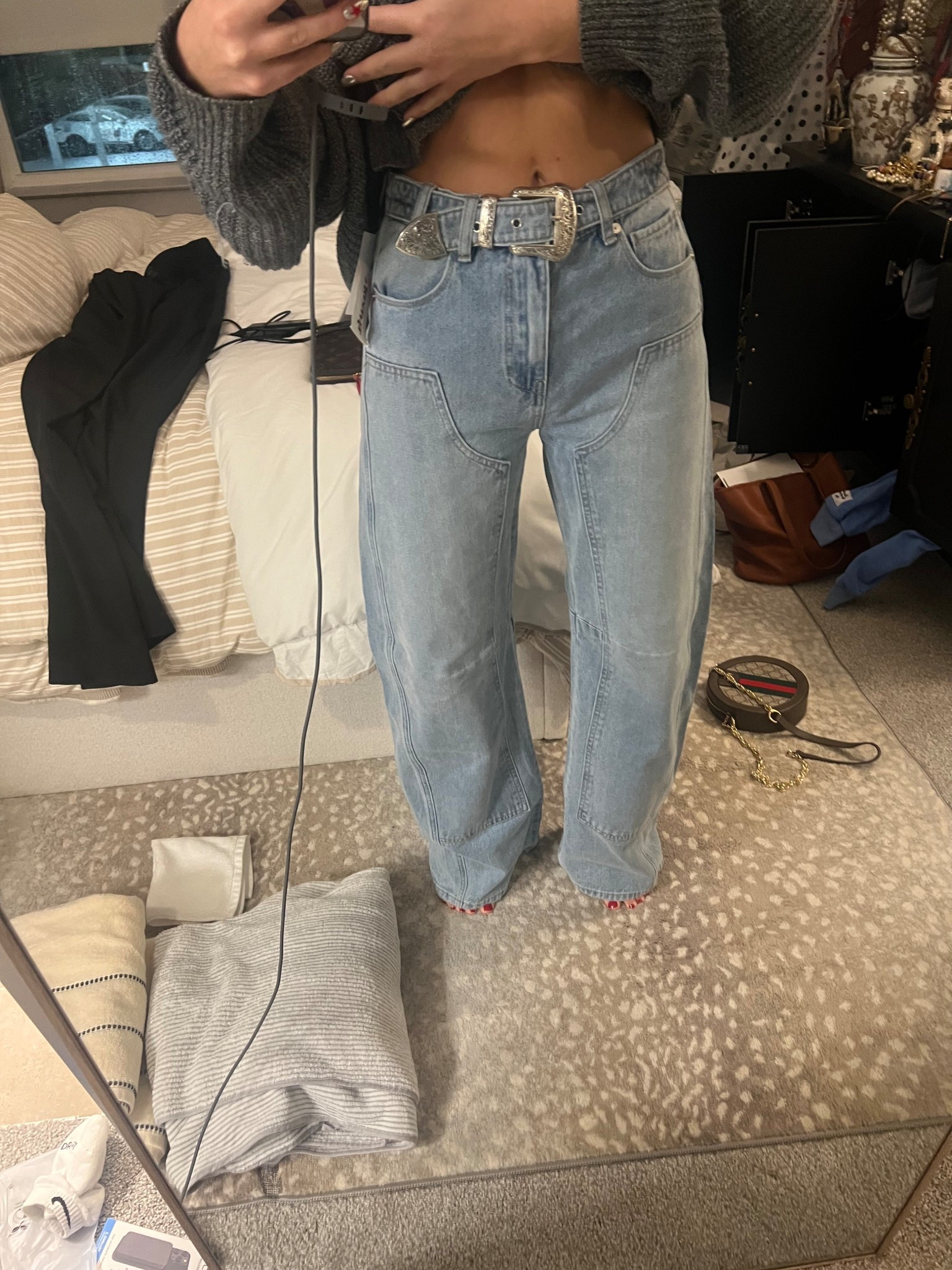 My new fav statement jeans <333
I love the light wash and silver detailing!!’
Great for dressing up or down 

#LTKU #LTKootd #LTKgrwm