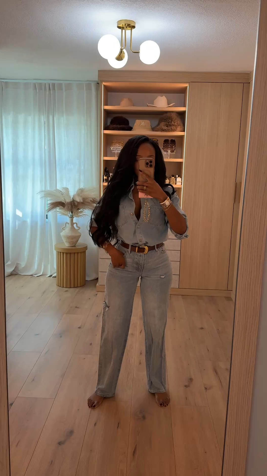 👖 LIGHT DENIM EDIT | RELAXED WESTERN CHIC 👖

Effortless and timeless — this light-wash denim-on-denim look brings a touch of Western charm to everyday style. The gold detailing, brown belt, and soft structure make it both relaxed and elevated — perfect for fall days that call for casual polish.

Every piece is linked below 👇🏽 Click each photo to shop or explore more everyday chic staples.

Featured Pieces: Light-wash denim shirt | Wide-leg jeans | Brown leather belt | Gold statement jewelry | Minimal 
denim on denim outfit, light wash denim look, western chic outfit, fall casual outfit, elevated everyday denim, capsule wardrobe look, neutral fashion inspo, effortless fall style, timeless denim edit, luxury-on-a-budget outfit

Follow my Instagram @kirasfashionfinds on the @shop.LTK app to view this post and get my exclusive app-only content!

#LTKStyleTip #LTKPetite #LTKFindsUnder100