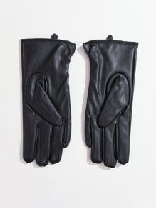 Solid Minimalist Gloves
   SKU: sc2208150359673071      
          (2 Reviews)
            US$4.5... | SHEIN