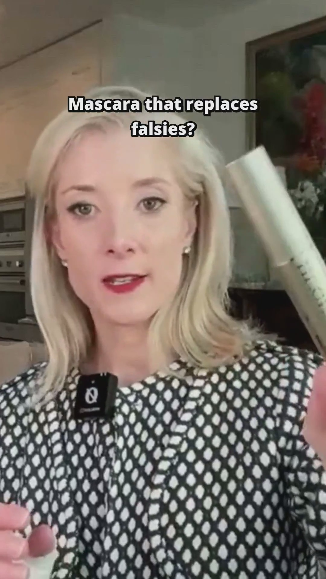 Mascara that makes your lashes look fake! Stila’s extreme lash mascara in classic black. Shop beauty under $50! Great seasonal gifting ideas and stocking stuffers 

#LTKBeauty #LTKFindsUnder50 #LTKSeasonal