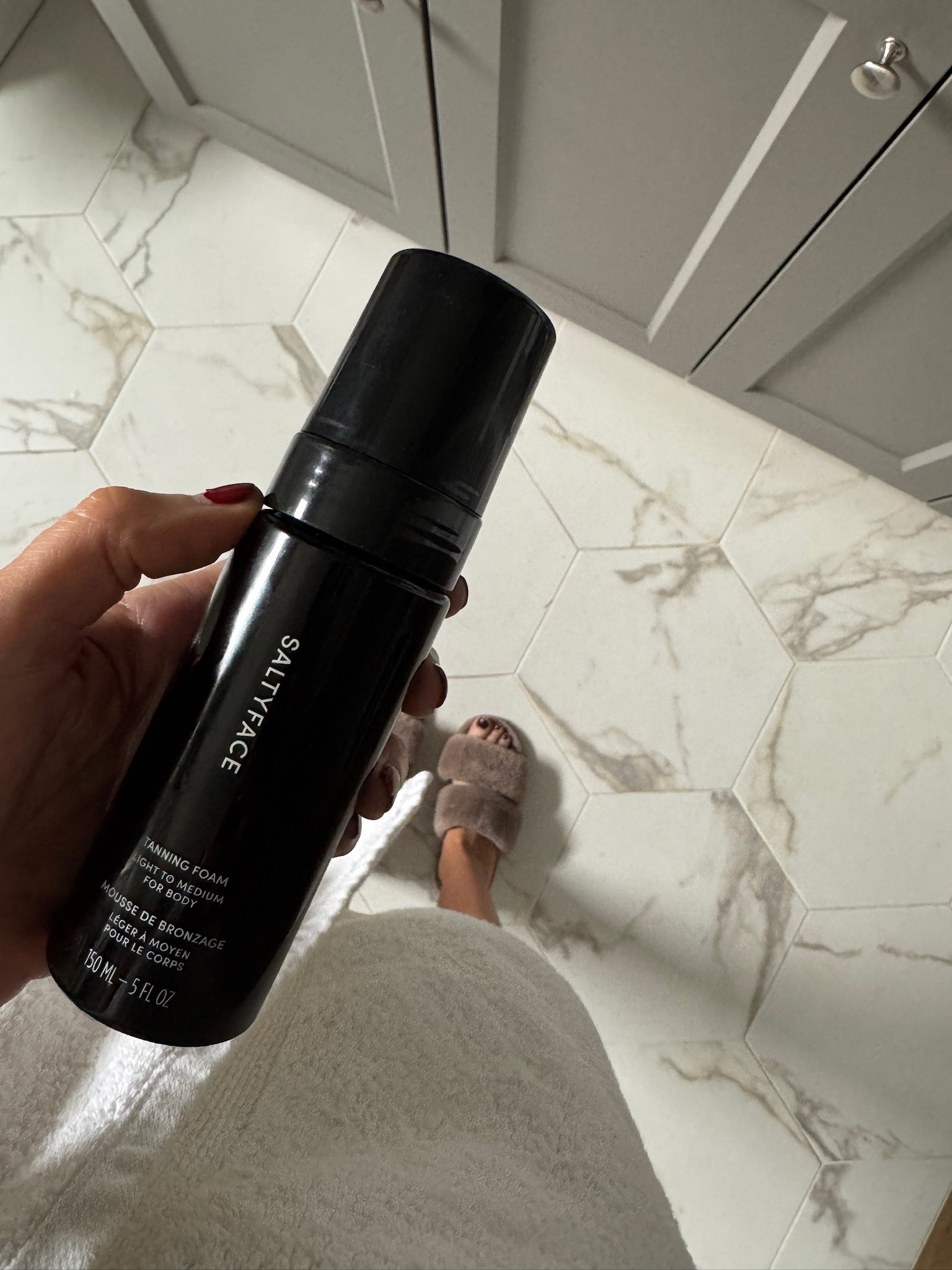 Been loving this new tanning foam! I love how light weight it feels after applying (and doesn’t transfer onto clothes or sheets!) i bought the light/medium shade!!

#LTKselfcare #LTKBeauty #LTKgrwm