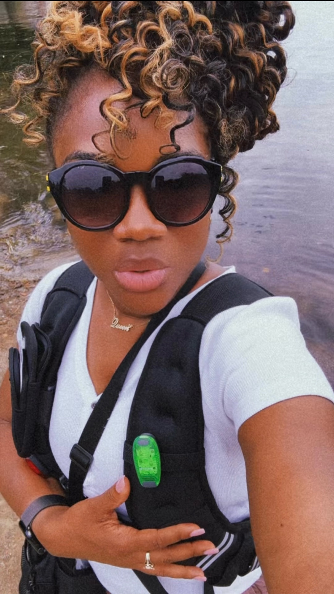 So here I am, walking outside. 🌿 I truly believe you need a combination of outdoor walking—appreciating nature, informal cardio, and staying in Zone 2—PLUS indoor walking where you can challenge yourself with incline, speed, and even intervals to push your VO₂ max.

💪 Fitness and finance go hand-in-hand.
🧠 Mindset shift is everything. You have to be intentional, gazelle intense, and disciplined. Read. Learn. Master nutrition. Track your calories and respect your macros if you want real results—this is not a game.

📊 Track your progress. Write down your goals. Analyze weekly what’s working and what isn’t. Adjust as you go. Without tracking, you’ll be struggling. With tracking, you’ll be efficient, productive, and optimized.

Here we are—me, walking. 🚶🏾‍♀️ Happy Monday to you all! Until next time. ✨

‼️ Coaching Spots Now Open ‼️
Ready to transform your fitness + finance journey? 💪🏾💰
✨ Work with me 1:1 OR simply follow my daily stories for free motivation—just copy my routine and stay consistent!
o 🔗Connect With Me | Shop My faves → https://linktr.ee/labeautyqueenana

🎶Music belongs to the rightful owner 

Bisous 💋 là-bas 👑 LaBeautyQueenAna
—-


#LTKFindsUnder100 #LTKFindsUnder50 #LTKActive