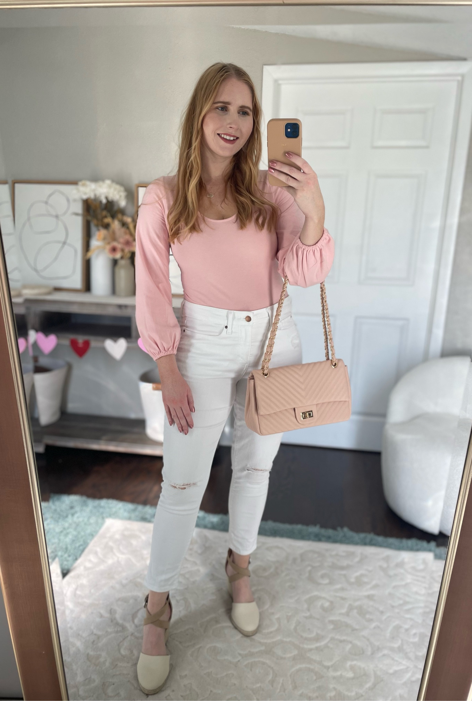 Walmart bodysuit: size M
White jeans: size 10
#LTKFind
#competition


#LTKunder50 #LTKSeasonal #LTKFind