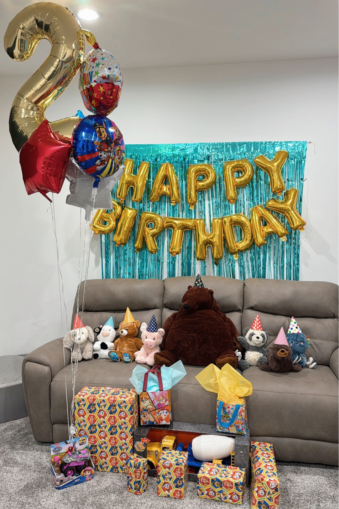 birthday decorations🥳🤍

#LTKBaby #LTKKids #LTKFamily