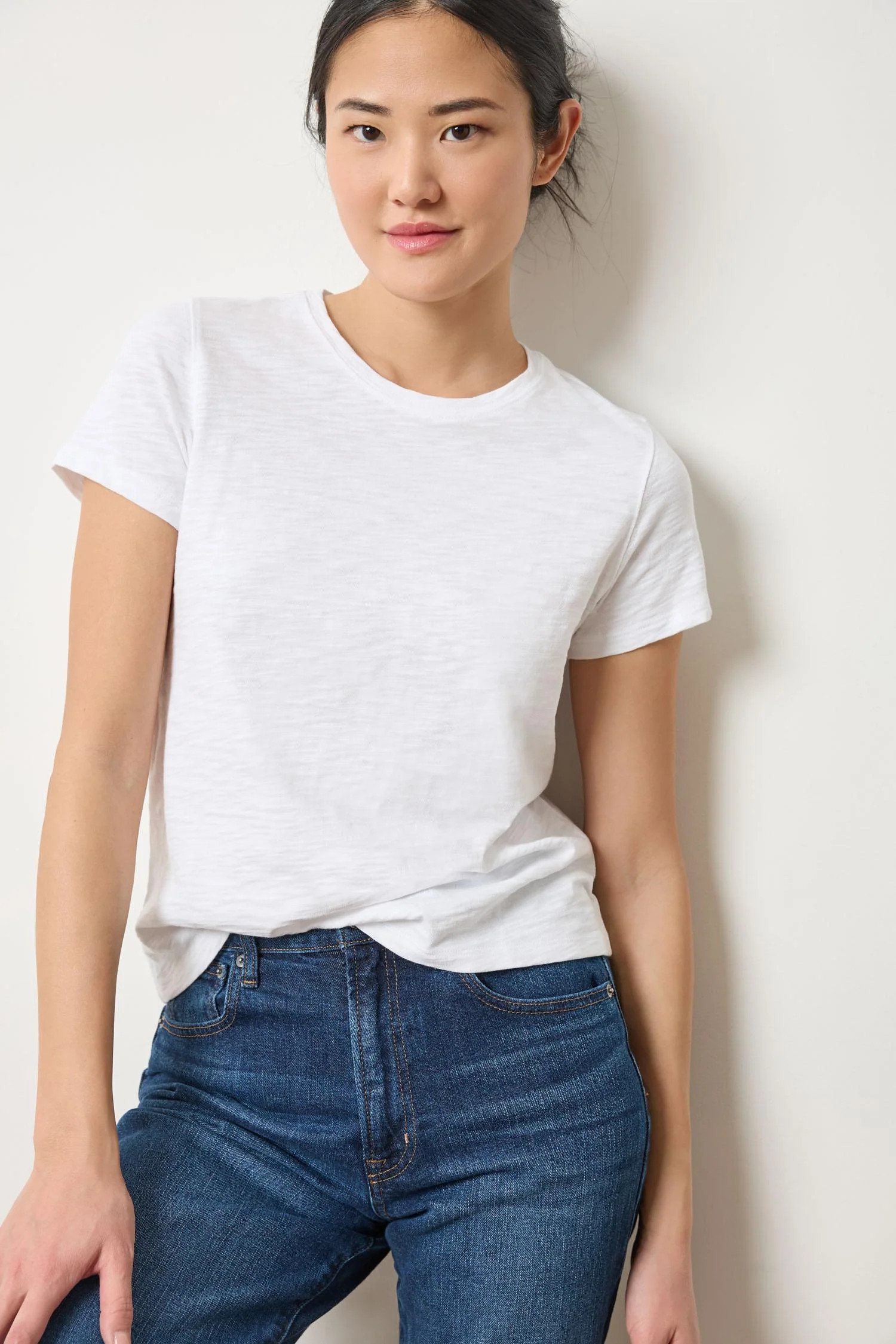 Short Sleeve Back Seam Crewneck | Lilla P