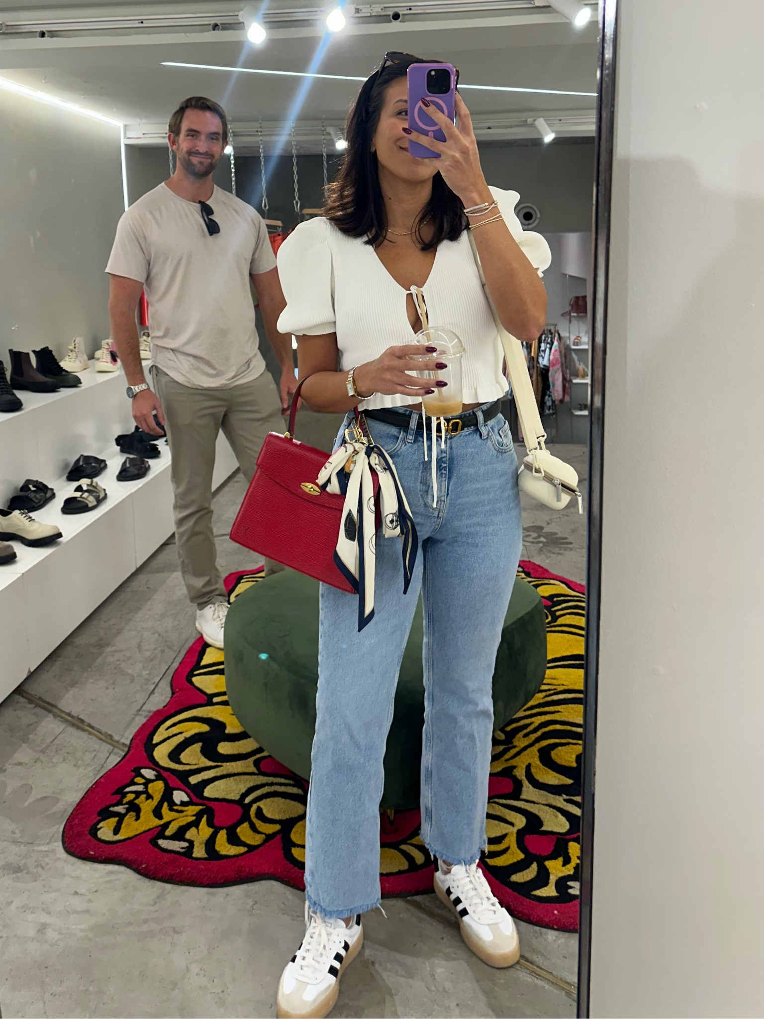 JEANS: @zara Z1975
TOP: Old from @vicidolls
SHOES: @adidasoriginals 
BAG: Vintage red epi leather @louisvuitton 

#LTKTravel #LTKStyleTip #LTKFindsUnder50