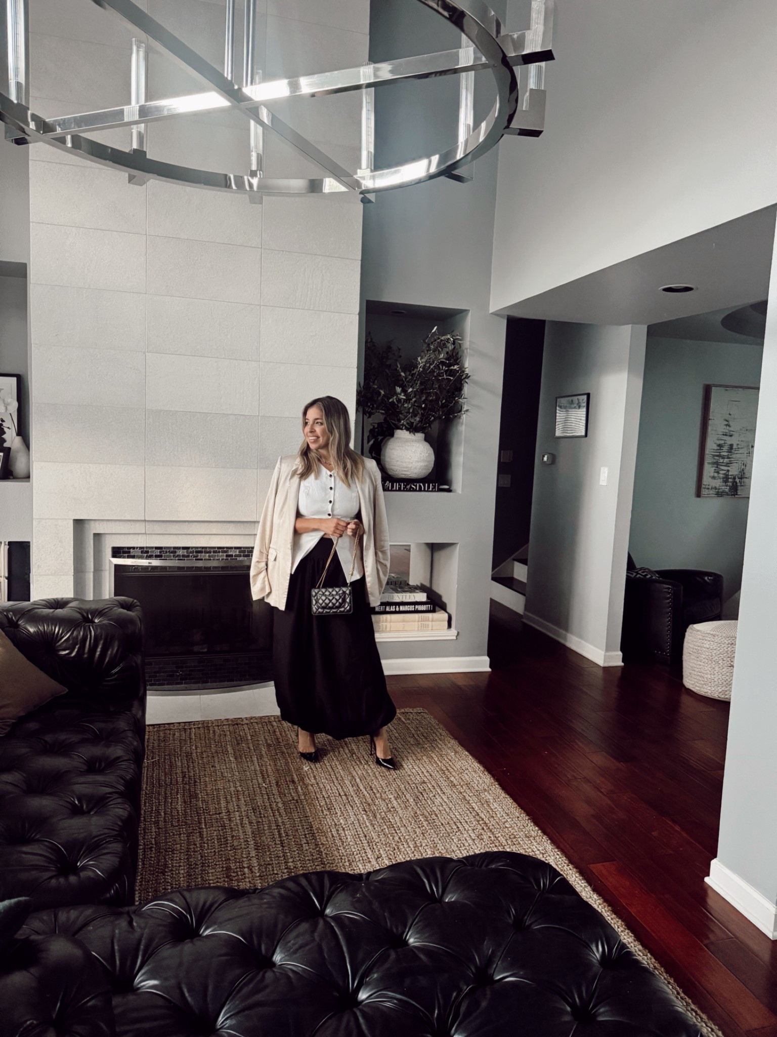 Blazer is Zara. 

#LTKFindsUnder100 #LTKSeasonal #LTKStyleTip