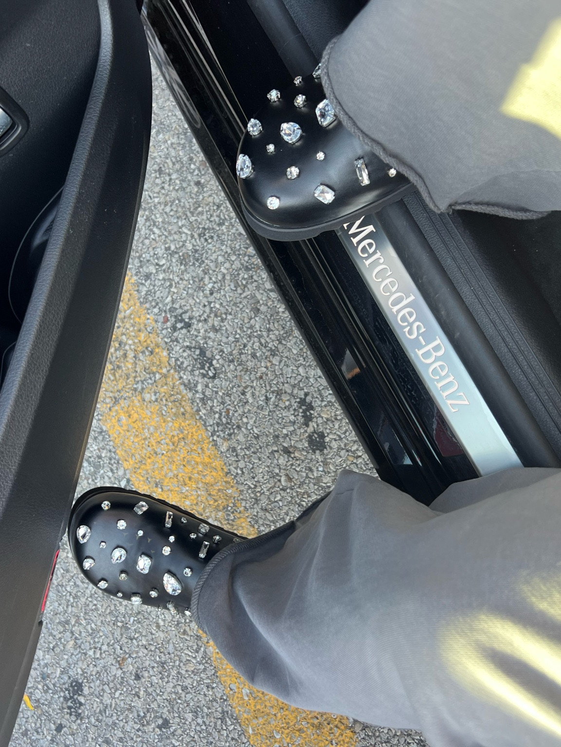 💎 The #gworls who luv bling get it! 😉

***my size 8.5-9*** Bought size 8.5 Runs TTS*** stones are glued on but no issues to date

#LTKStyleTip #LTKFindsUnder50 #LTKShoeCrush