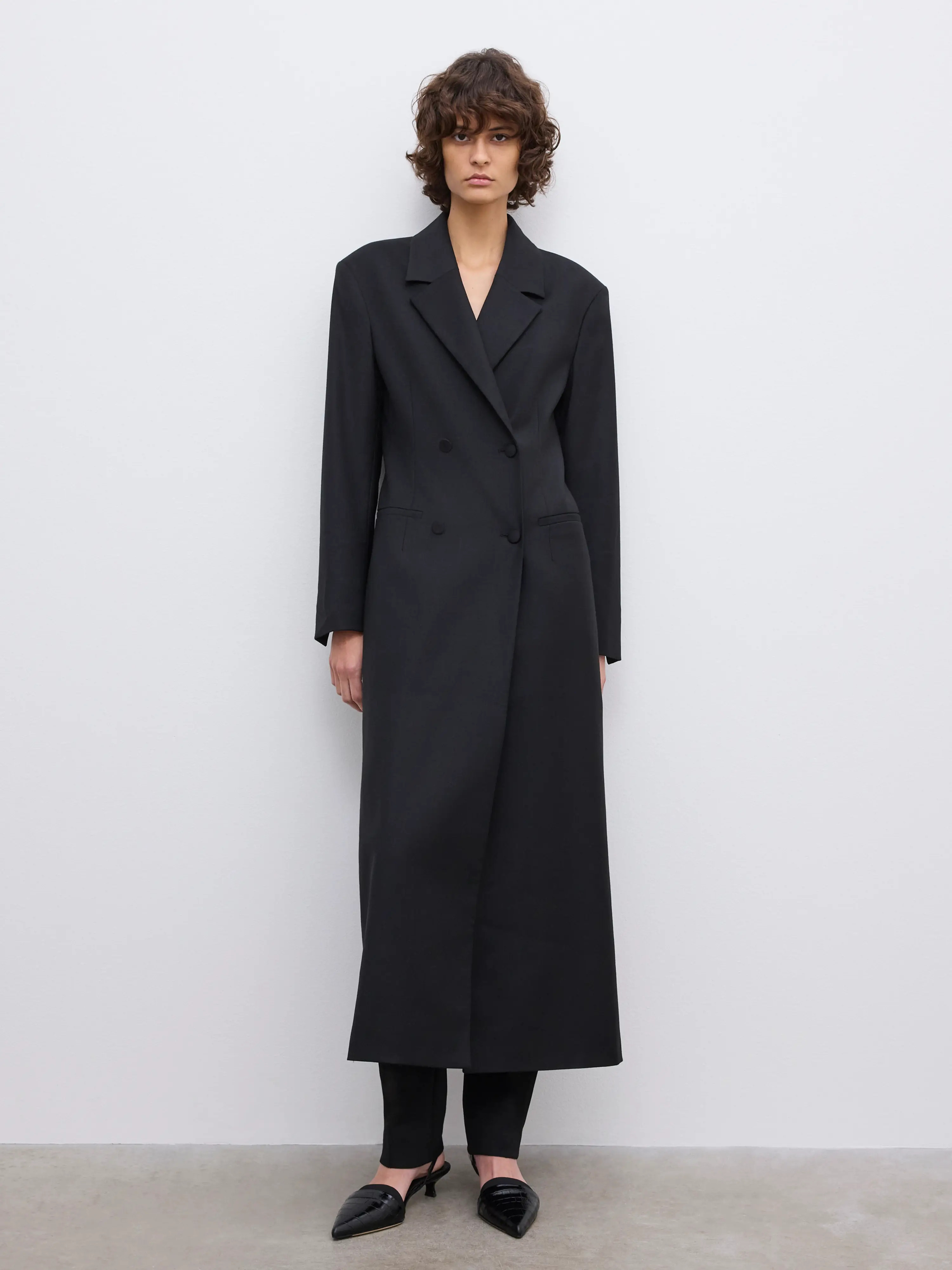 Long Tailored Blazer - Black | House of Dagmar