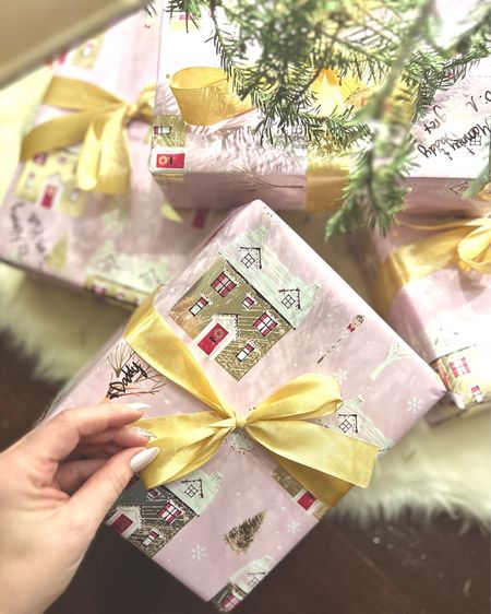 Fell in love with pink and gold wrapping paper 

#LTKGiftGuide #LTKHoliday #LTKSeasonal