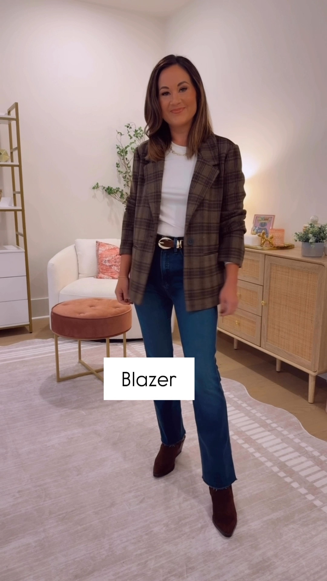 One base look (long sleeve white tee and jeans) styled 3 ways for fall with layering pieces - @Evereveofficial has the season’s best layering pieces made to mix and match making it so easy to get dressed each day! They also have the best elevated basics to fill in the gaps in your wardrobe! Shop all my favorites here 💕
Wearing xs in tops (small in white tee) and size 2 in good American jeans 
#everevestyle #everevepartner 
