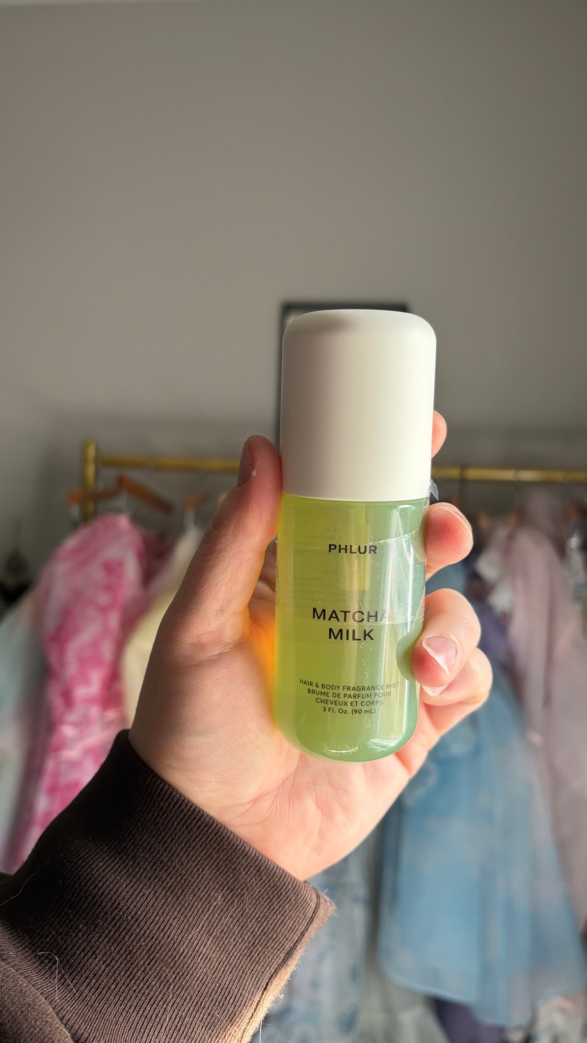 Matcha milk mommyyyy this smells so creamy with notes of fresh tea leaves