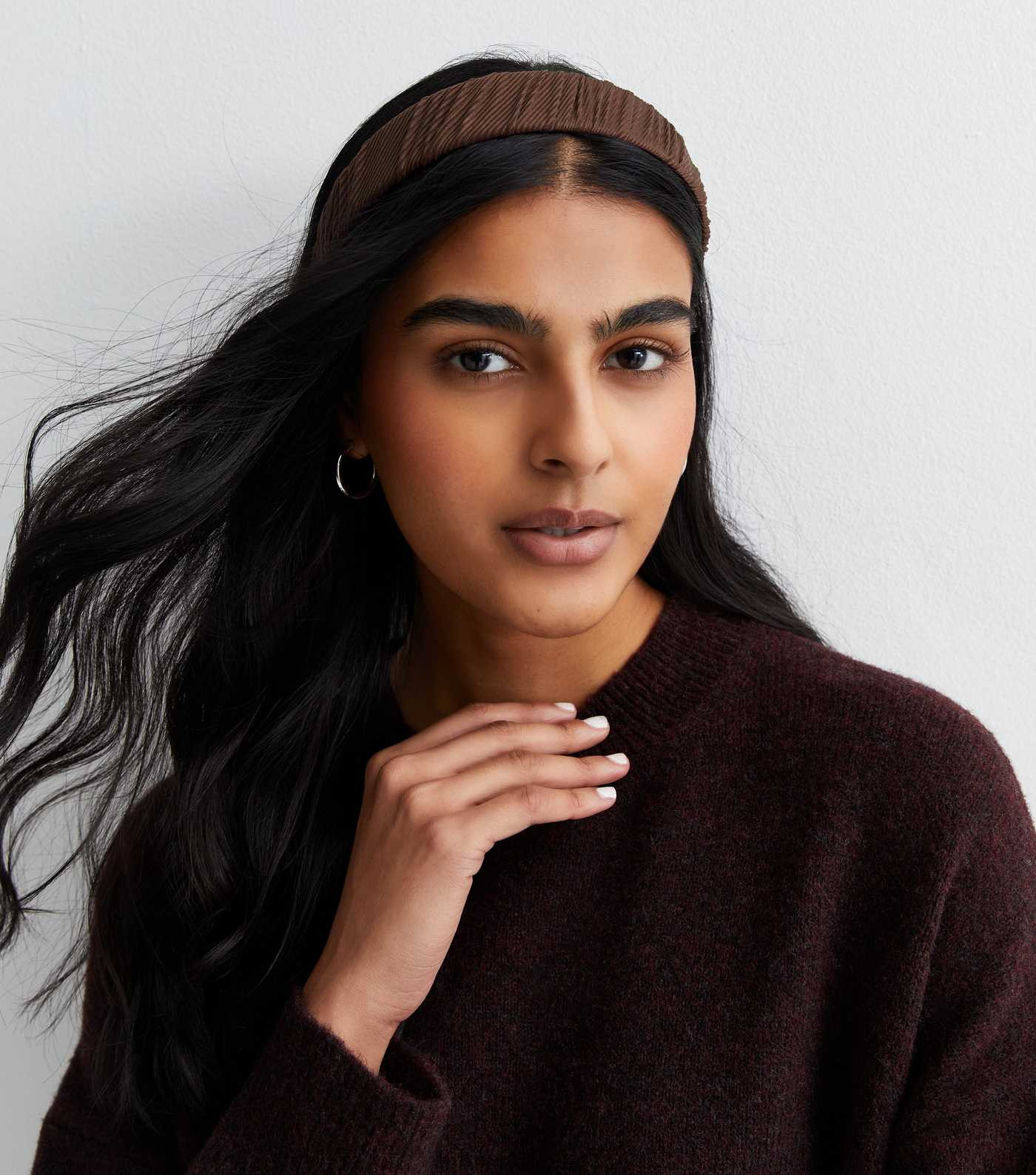 Dark Brown Diagonal Ribbed Wide Headband
						
						Add to Saved Items
						Remove from Saved ... | New Look (UK)