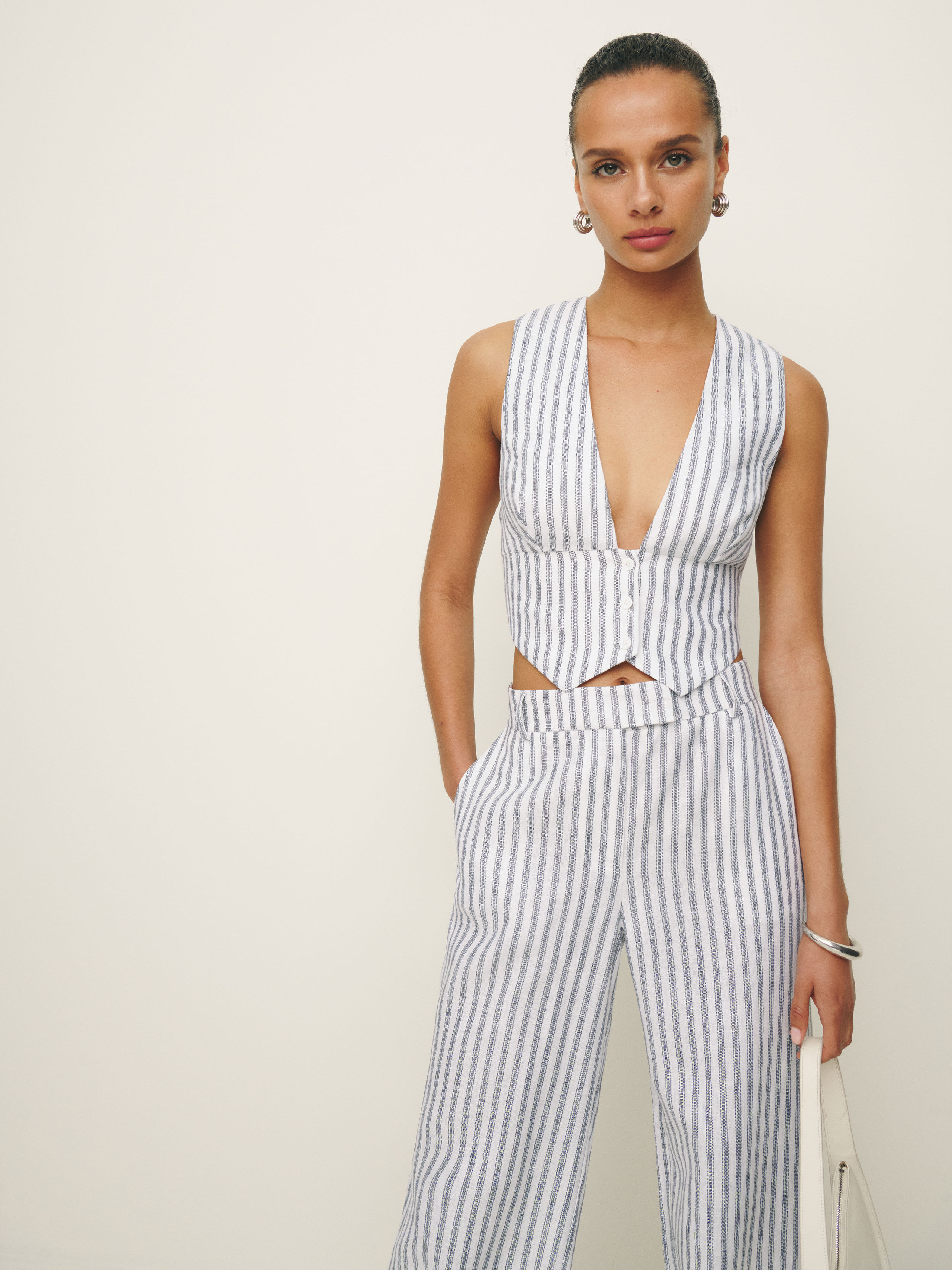 Sofia Cropped Linen Vest | Reformation (Global)