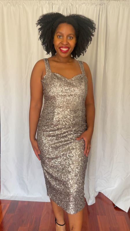 A sequined dress is perfect for the holidays!

#LTKHoliday #LTKstyletip #LTKVideo