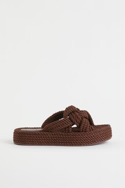 Slides | H&M (US + CA)